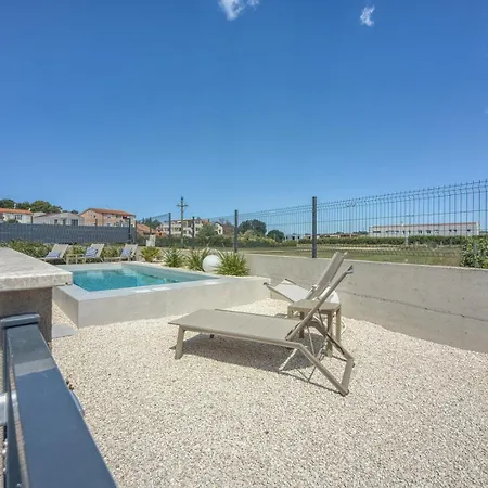 Ferienhaus Rest Nest With Private Pool *